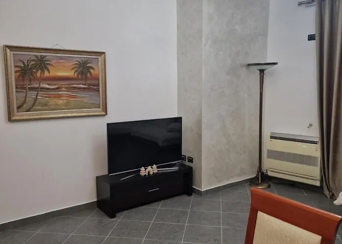 公寓 Dajt Express Teleferik And Bunkart 地拉那